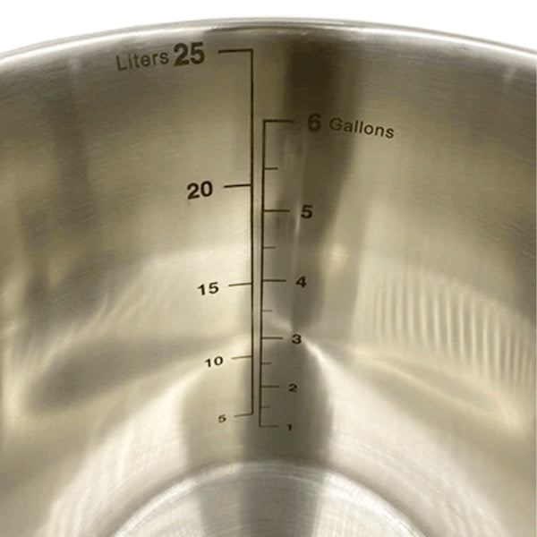 http://www.deltabrewingsystems.com/cdn/shop/files/6-gallon-etched-volume-markings_600x.jpg?v=1700633768